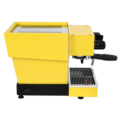 Желтая кофемашина для эспрессо La Marzocco Linea Micra Yellow